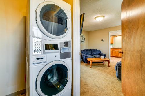 a room with two washing machines in a house at Less Than 2 Mi to SUNY Cortland Unit with Private Parking in Cortland