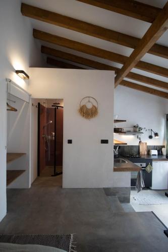Casa Pimenta - Old Town Charm & Castle View