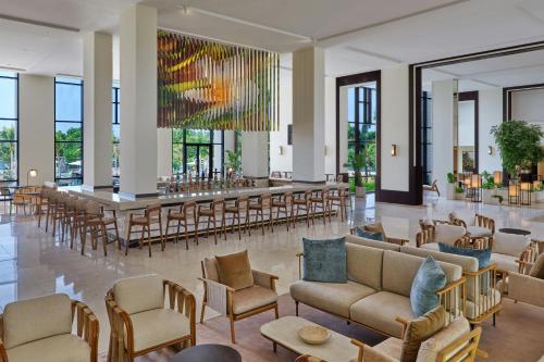 Area soggiorno di The St. Regis Aruba Resort