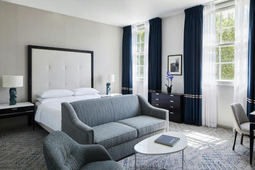 Executive Guest Room with M Club Lounge Access