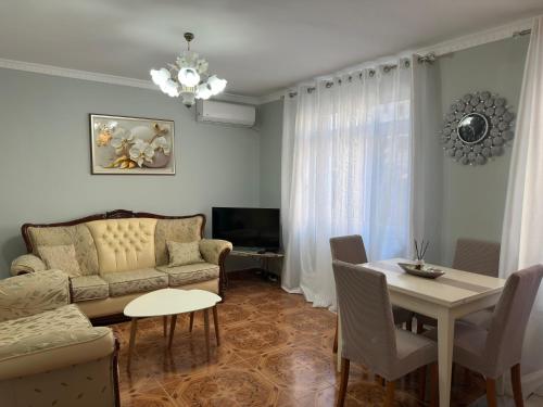 Twinstay - One Bedroom Apartment