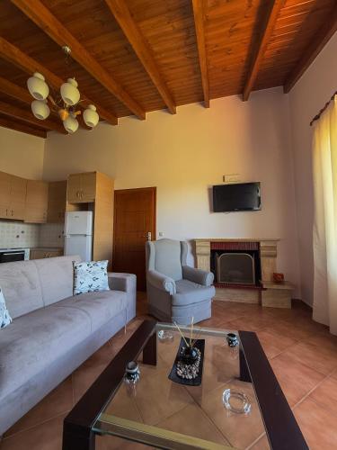TV a/nebo společenská místnost v ubytování SunView Villa