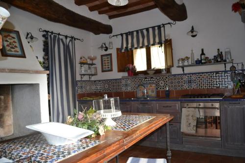 Nápoje v ubytování Cottage nel Chianti con piscina