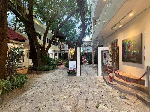 Gallery image of Hotel Ha Garden Gallery - 5th Avenue in Playa del Carmen