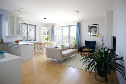 Oficerska 12 - Stylowy Apartament w Orłowie