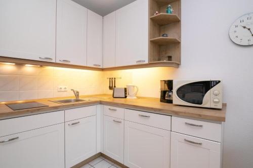 Nhà bếp/bếp nhỏ tại Familyhaus- Wohnung 8