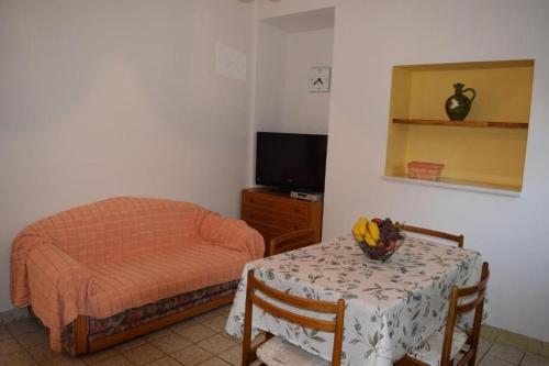 Apartments by the sea Barbat, Rab - 24277
