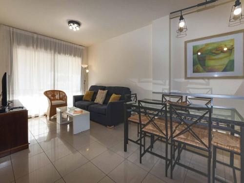 Apartment in Roses near Salatar Beach
