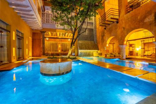Bazén v ubytování Casa Carolina Hotel Cartagena nebo v jeho okolí