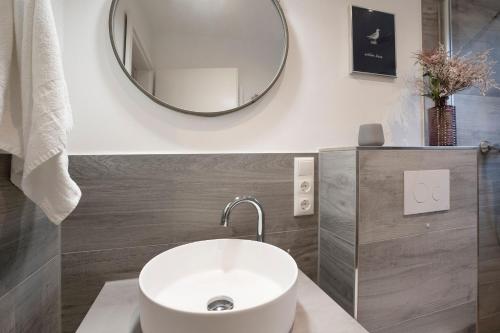 Bilik mandi di Waldstraße 8 Küstenblau