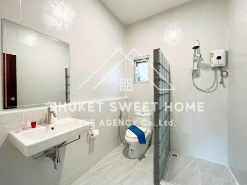 Koupelna v ubytování Naiharn Green Valley number 15 16