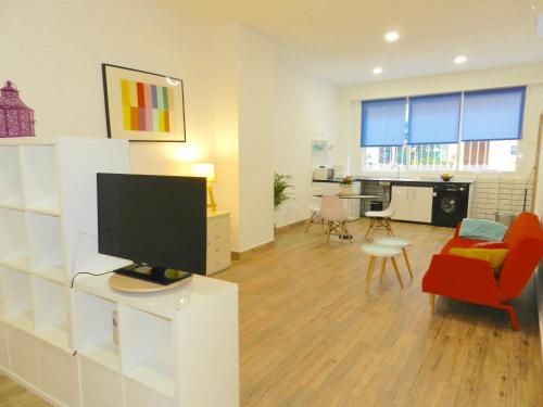 Gallery image of Apartamentos Carolina in Torremolinos