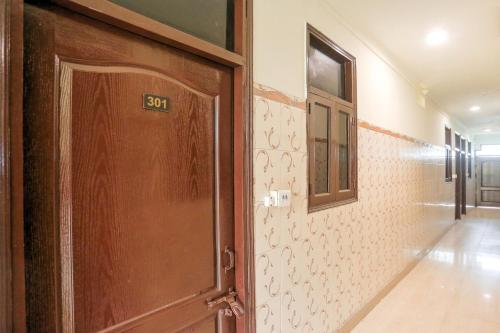 Фотография из галереи Super Hotel O Shri Sai Guest House в Нью-Дели