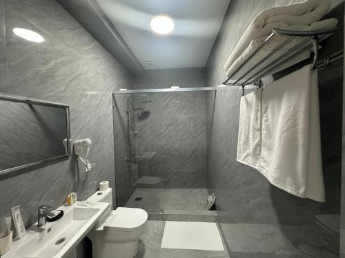 Ένα μπάνιο στο Barys Hotel