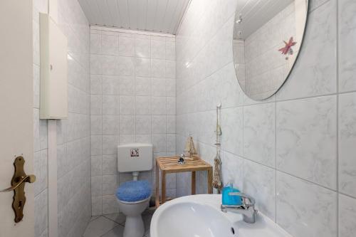 Ένα μπάνιο στο Ferienbungalow 1 in Boitzenburg