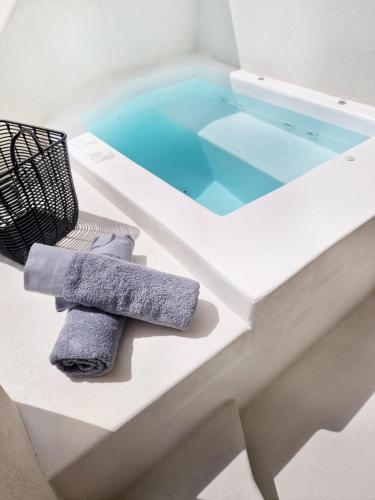 Photo de la galerie de l'établissement Maeva Suites Santorini, à Pyrgos