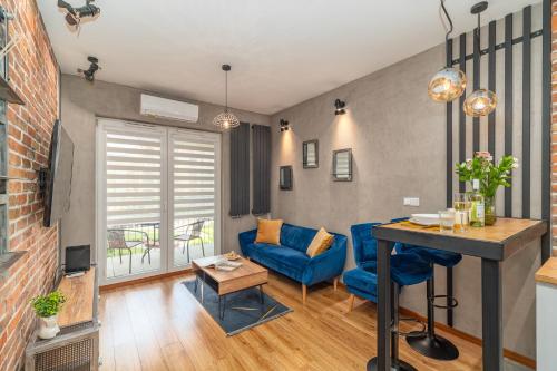 Grzegórzki Apt - Top location and Parking by Rentujemy