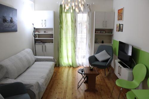 Spacious, near the sea