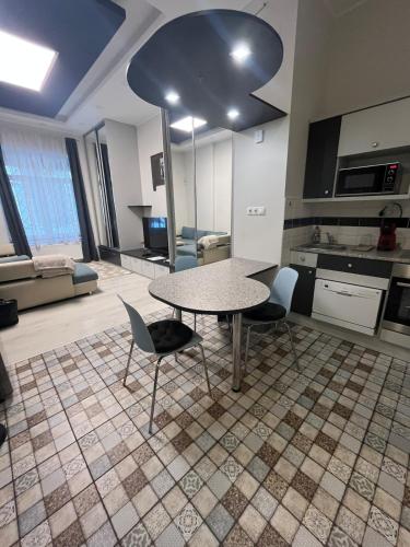 JennyHill Home Apartments