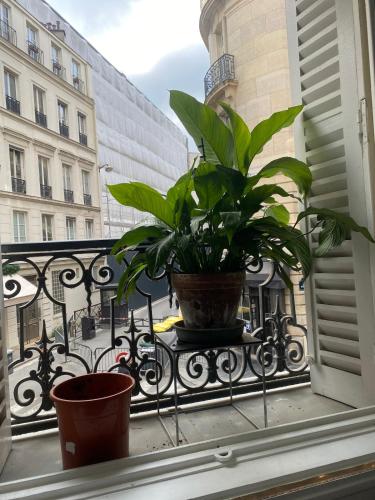 Luxury City Center Loft near champs elysees