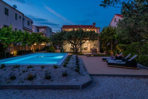 Holiday Home Olive Tree