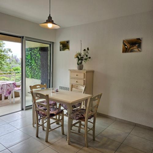 Studio avec terrasse 2 personnes