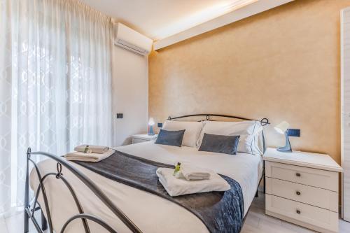 Modern 2 Bedroom Apt Cinecitta