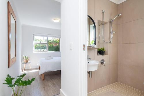 Un baño de Tranquil Flatlet in Seapoint