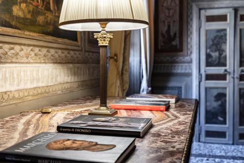 Palazzo Borghese, a Burghesius home