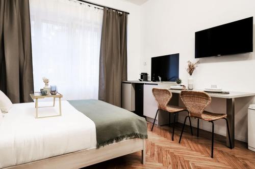 Easylife - Milano - Studio Cav 1 - Centrale