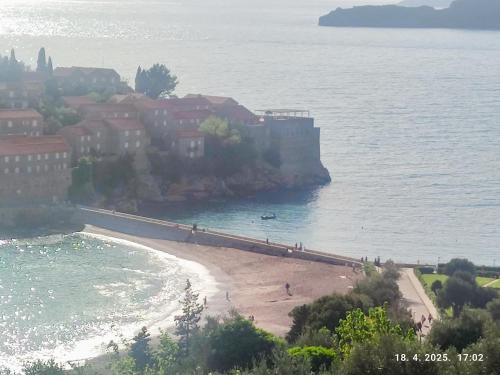 Gallery image of Apartmani Fortunela in Sveti Stefan