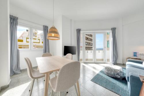 Casa Vista Oceano - City Centre and Ideal for Work By Lanzarote Vacation Homes