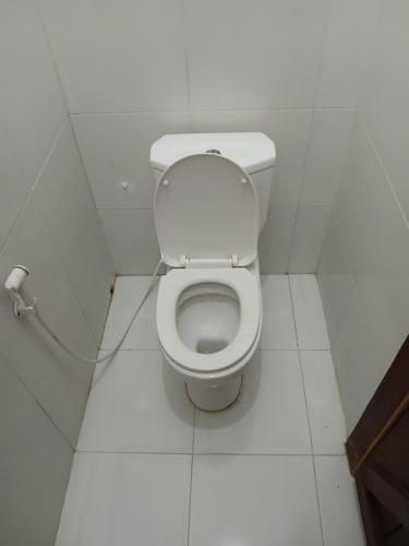 Ένα μπάνιο στο Roemah Oei Lasem