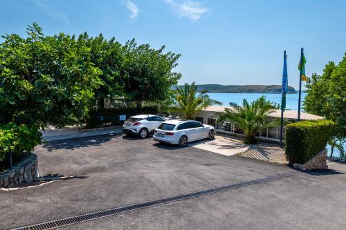 Fotografie z fotogalerie ubytování Odmoree Camp & Hostel v destinaci Ražanac