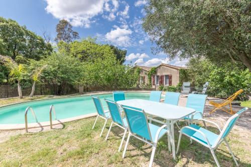 Maison avec piscine location de vacances ferme pédagogique du dolmen