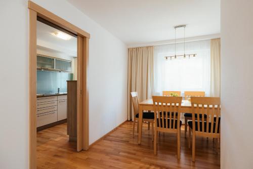 Kuchyň nebo kuchyňský kout v ubytování La Residence