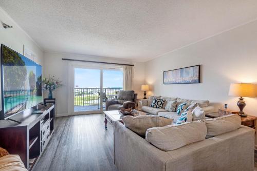 デスティンにあるEmerald Oasis, Emerald Oasis- Gulf Front, Great for Families and Close to Destin Harbor!のギャラリーの写真