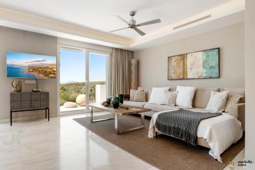 Villa Vista Royale Ref #100