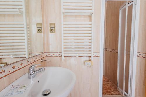 Koupelna v ubytování Hotel Pattaya