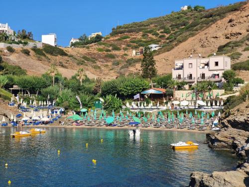 Evita Studios and Apartments