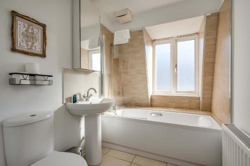 Foto Central Belfast Apartments - The Cathedral Loft 6