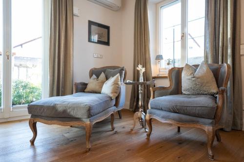Ruang duduk di SCHLOSSBERG RESIDENCES - Betthupferl Luxury City-Apartments Aschaffenburg