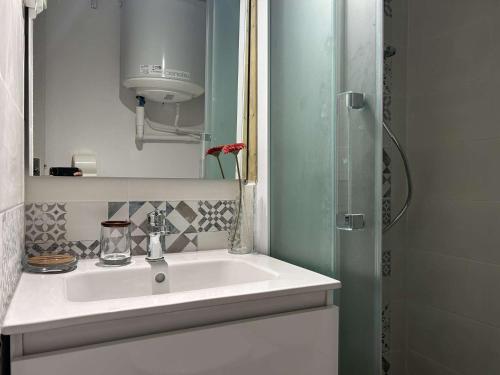 Koupelna v ubytování SP500-E01 Appartement 2 pièces 4 couchages SAINT PIERRE LA MER