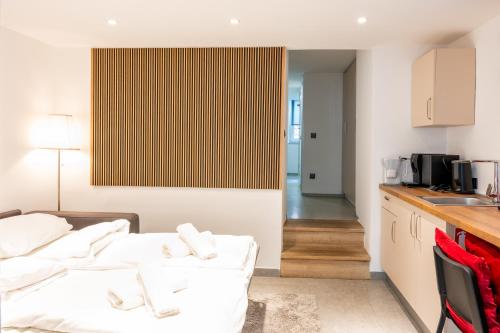 StayWithUs , ground Floor