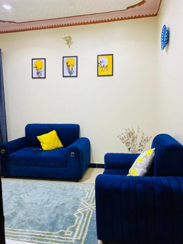 Χώρος καθιστικού στο Kararan homes