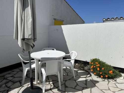 Maison 2 pièces avec mezzanine, piscine chauffée, proche mer, parking privé - Bretignolles-sur-Mer - FR-1-224A-7