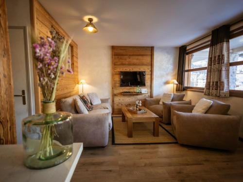 Confort moderne 4 pièces, 8 pers, proche pistes et école de ski, Wifi, animaux accueillis - FR-1-263-209