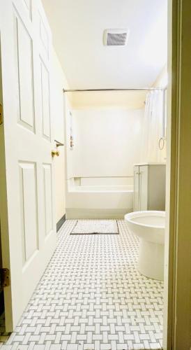 Bilik mandi di H & H Boston
