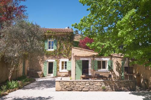 Maison provençale avec jardin