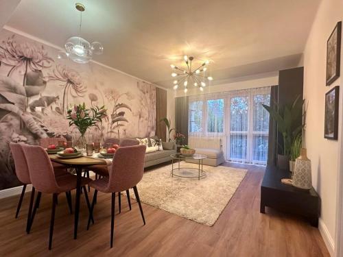 OrangeHomes Green Haven Apartment Buda